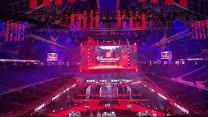 米奇·曼托（Mickey Mantle）凭借左右开弓的恐怖力量，成为纽约洋基新一代的领军人物