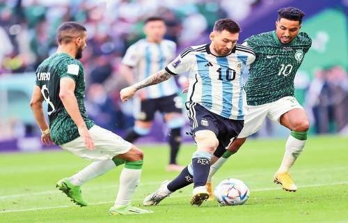 花样滑冰——全国锦标赛：男子单人滑短节目赛况