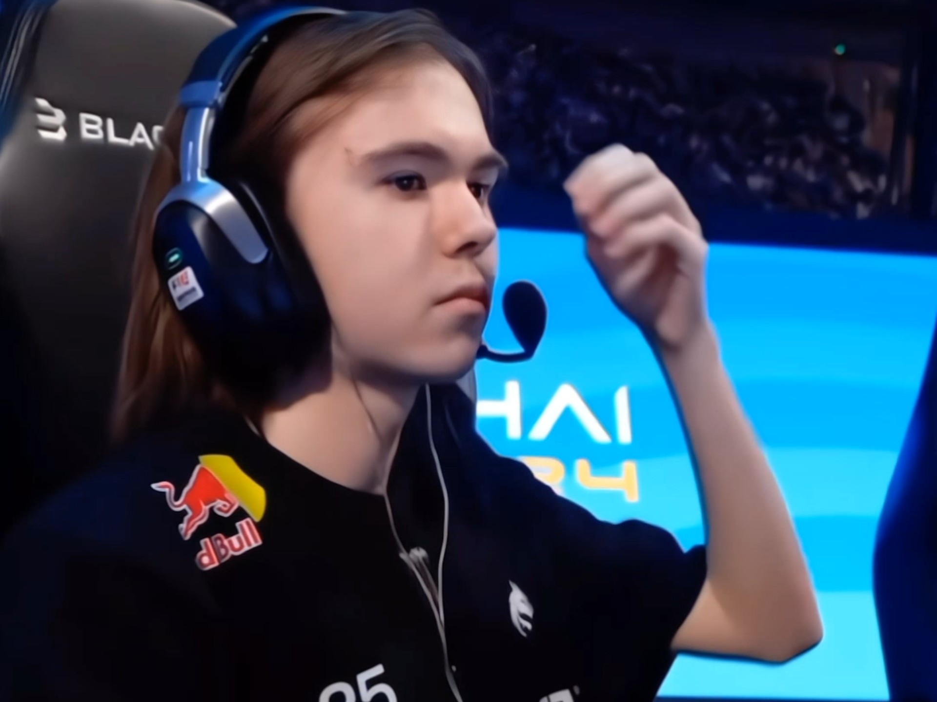 尤其在最后 尤其在最后