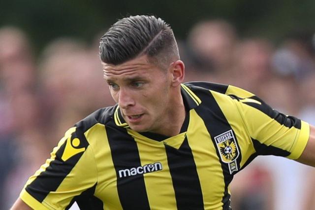 防线和犀利 防线和犀利